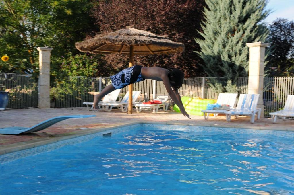 Domaine De La Begude Hotel Fayence Ruang foto